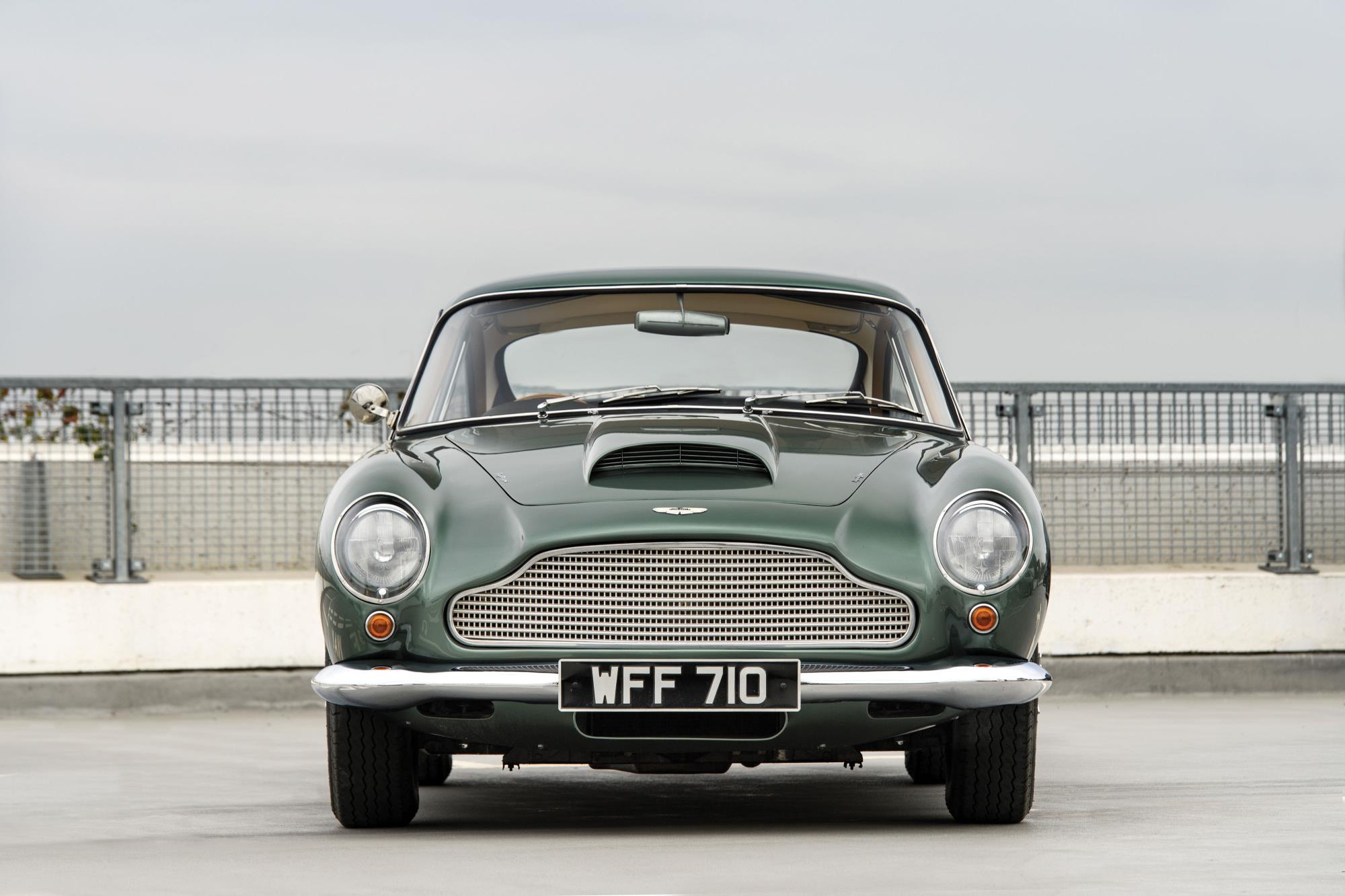 grands classiques d'Aston Martin